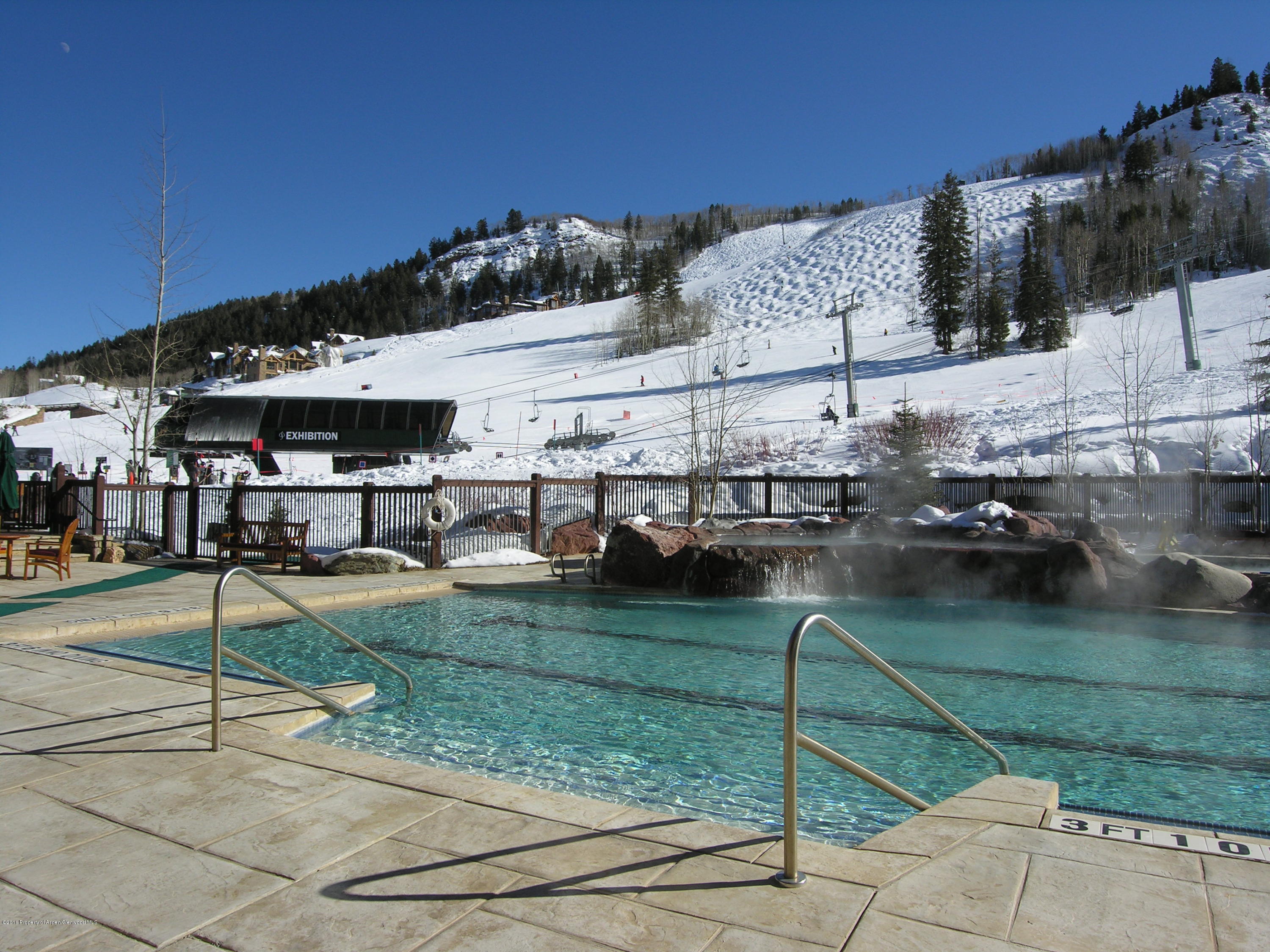 75 Prospector Road, Unit 82094 Aspen, CO 81611 - Photo 3 of 14 Ritz-Carlton Club 006
