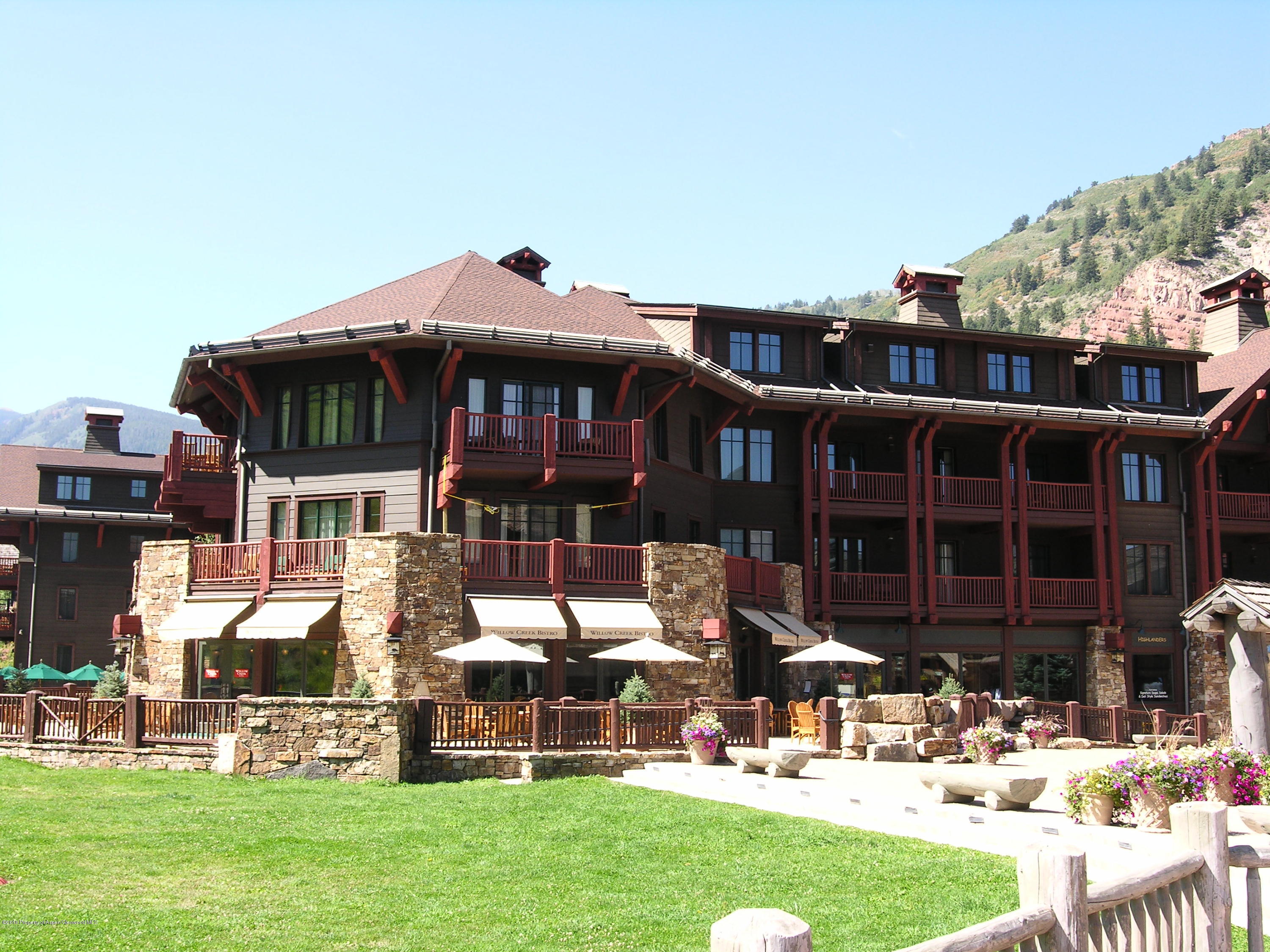 75 Prospector Road, Unit 82094 Aspen, CO 81611 - Photo 4 of 14 Ritz-Carlton 012