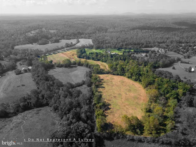 $2,450,000 | 8105 Willboyd Court, Marshall, VA 20115