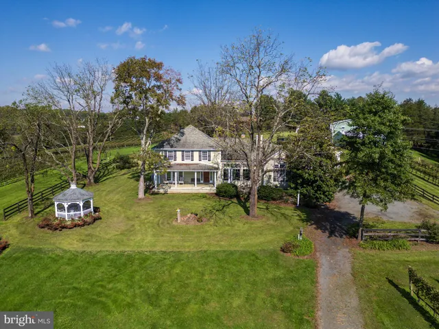 $2,450,000 | 8105 Willboyd Court, Marshall, VA 20115