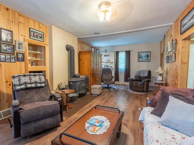 $475,000 | 28 Village Road, Surry, NH 03431