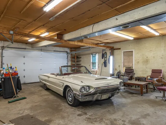 $475,000 | 28 Village Road, Surry, NH 03431