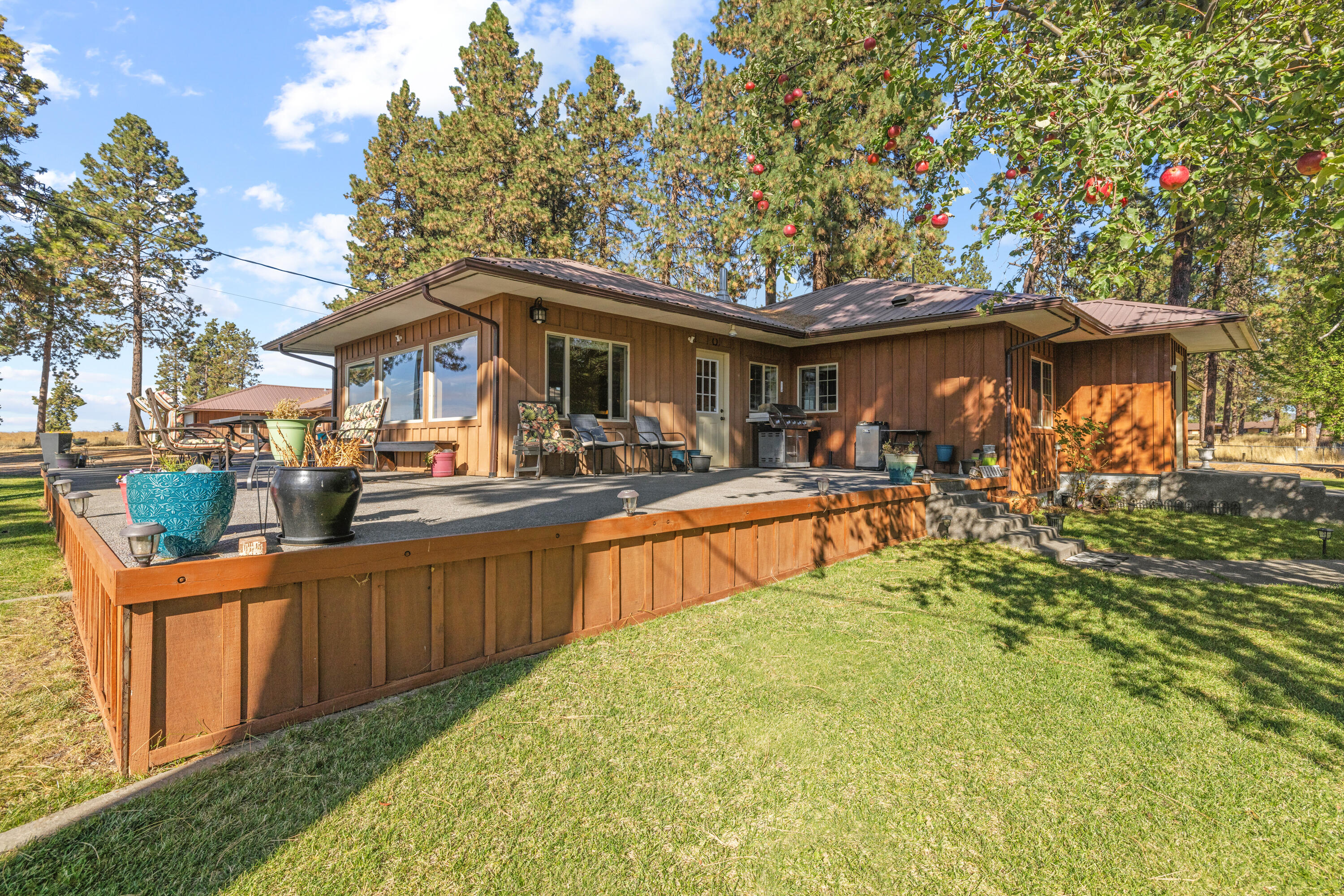 32486 Modoc Point Road Chiloquin, OR 97624 - Photo 51 of 135 32490 Modoc Point Rd-051