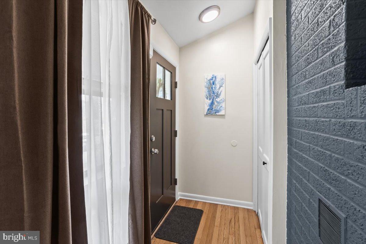 2019 Oreville Road Lancaster, PA 17601 - Photo 3 of 30 Inviting entryway with modern charm.