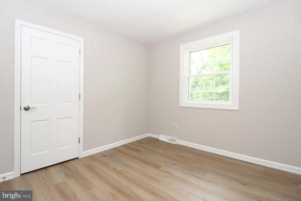 117 Midway Road Phoenixville, PA 19460 - Photo 21 of 42 BK BDRM