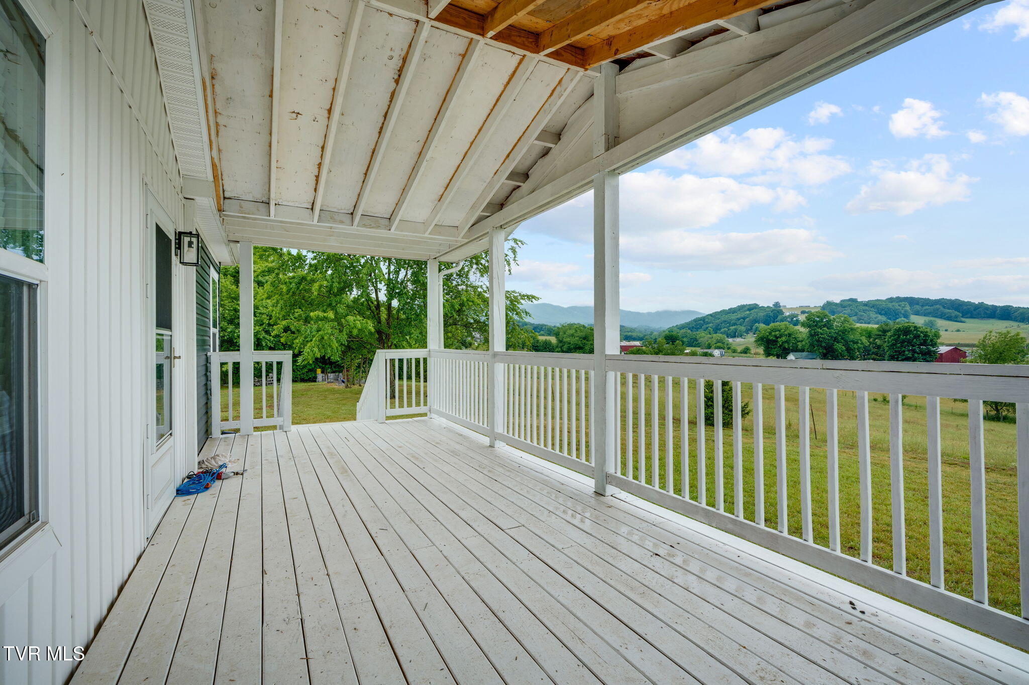 1940 Nolichuckey Road Greeneville, TN 37743 - Photo 29 of 42 027