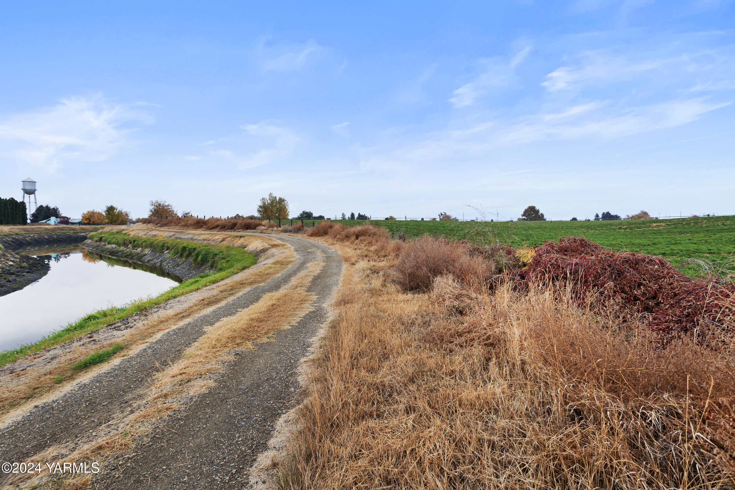 600 Schooley Road Zillah, WA 98953 - Photo 11 of 29 600 Schooley Rd