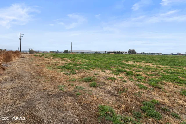 $1,825,000 | 600 Schooley Road, Zillah, WA 98953