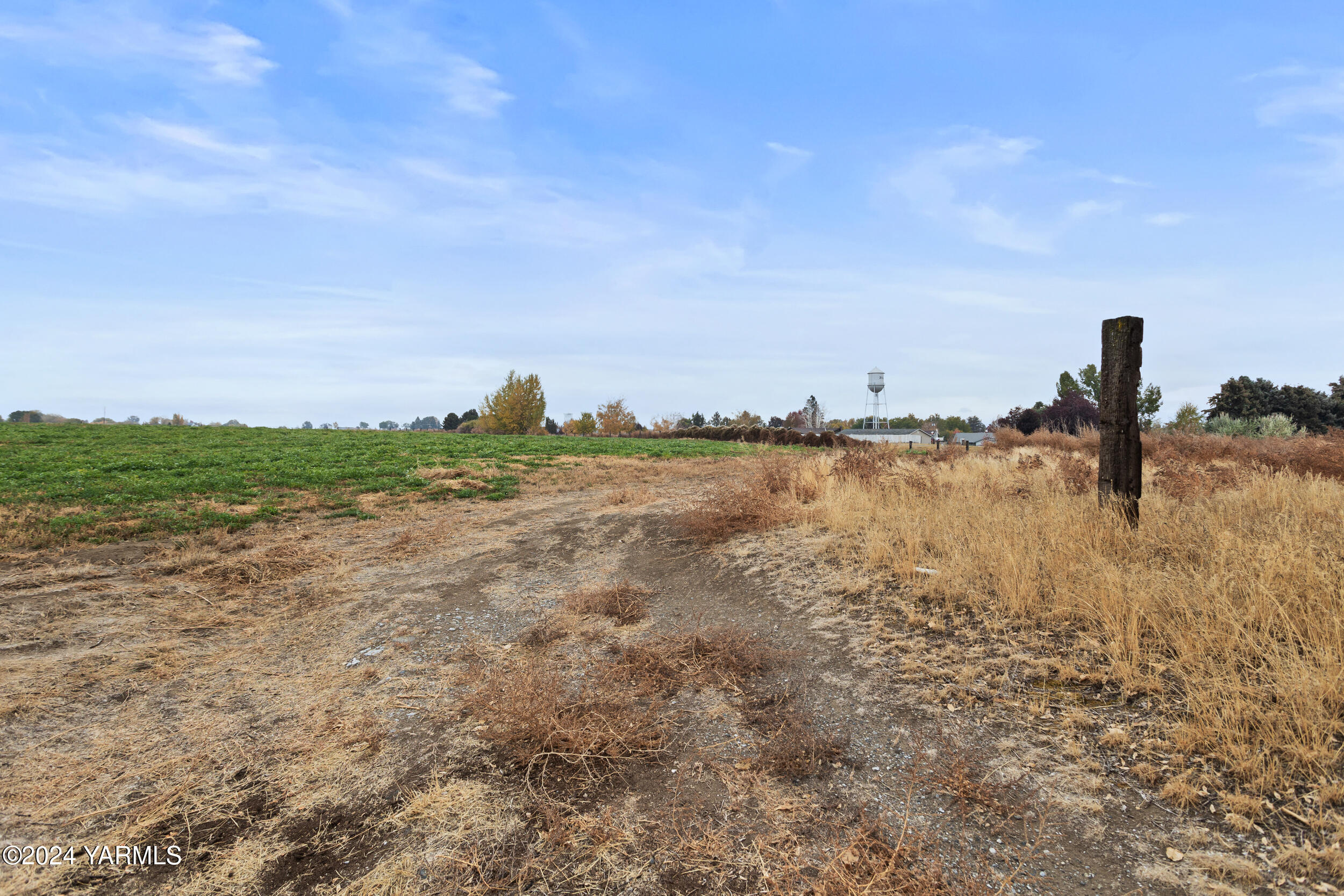 600 Schooley Road Zillah, WA 98953 - Photo 16 of 29 600 Schooley Rd