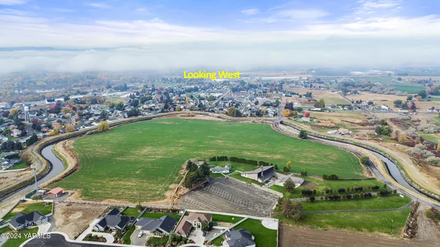 $1,825,000 | 600 Schooley Road, Zillah, WA 98953