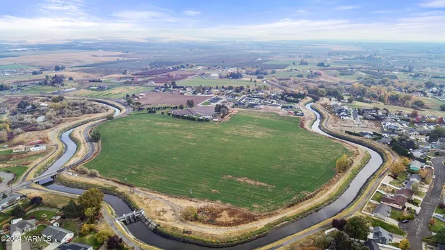 $1,825,000 | 600 Schooley Road, Zillah, WA 98953