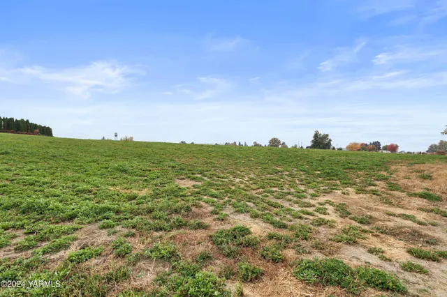 $1,825,000 | 600 Schooley Road, Zillah, WA 98953