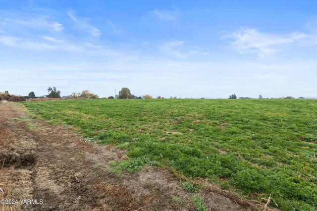 $1,825,000 | 600 Schooley Road, Zillah, WA 98953