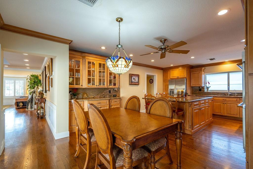 2317 Northeast 28th Court Lighthouse Point, FL 33064 - Photo 20 of 49 Photo 20