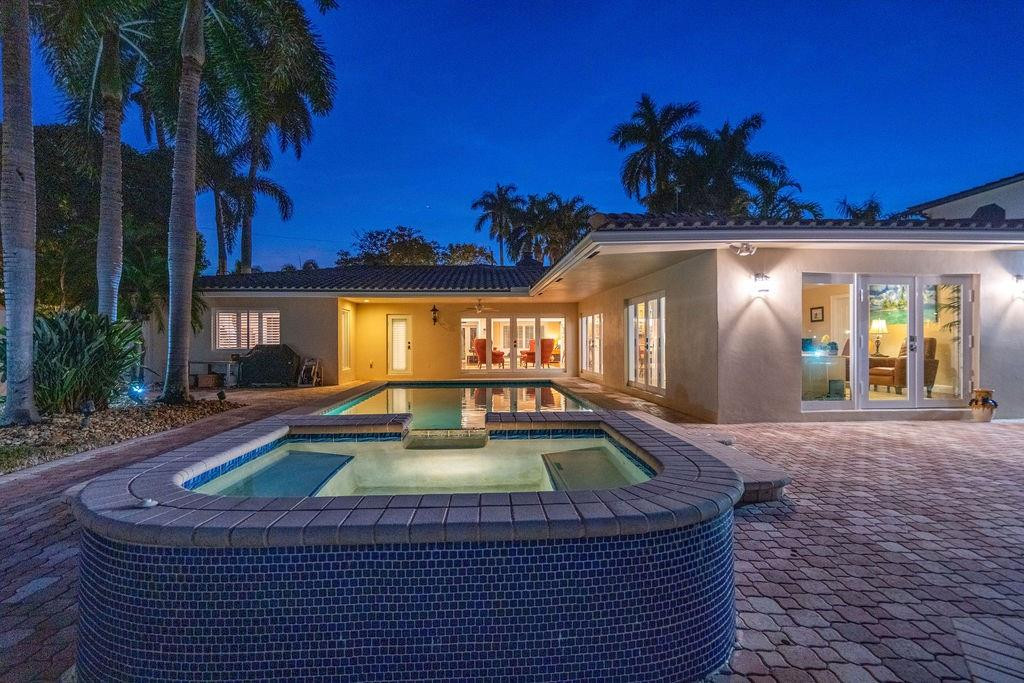 2317 Northeast 28th Court Lighthouse Point, FL 33064 - Photo 34 of 49 Photo 34