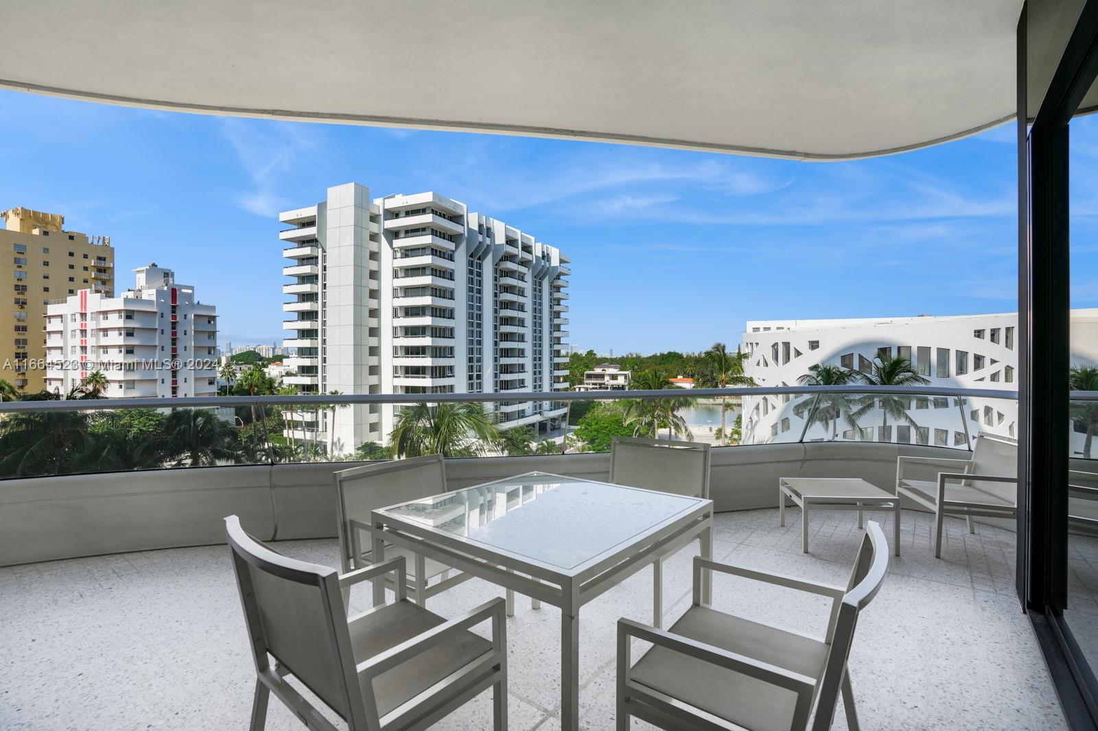 3315 Collins Avenue, Unit 5D Miami Beach, FL 33140 - Photo 32 of 34