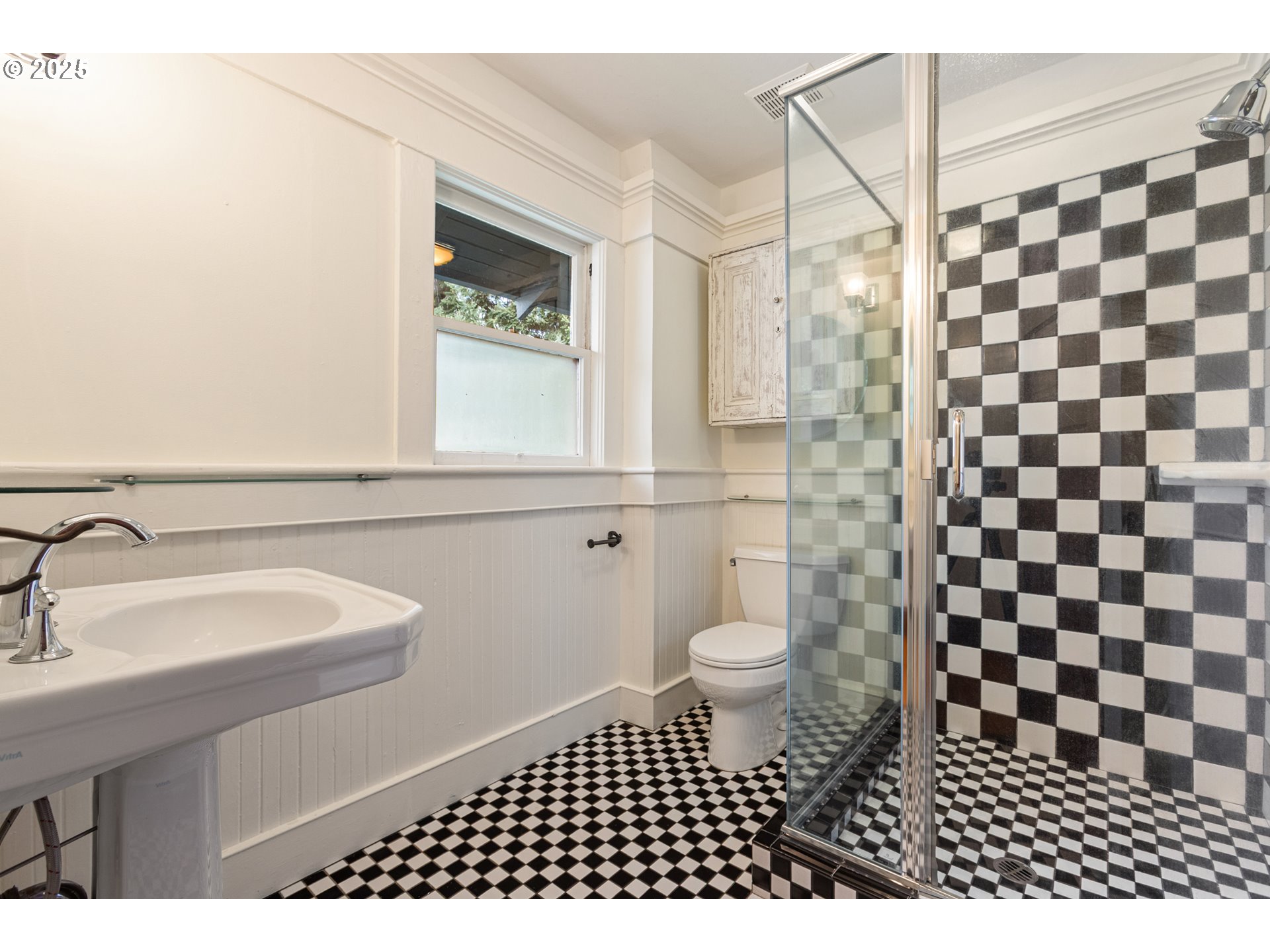 2404 Northeast 47th Avenue Portland, OR 97213 - Photo 20 of 35 a bathroom with a sink a toilet and a shower