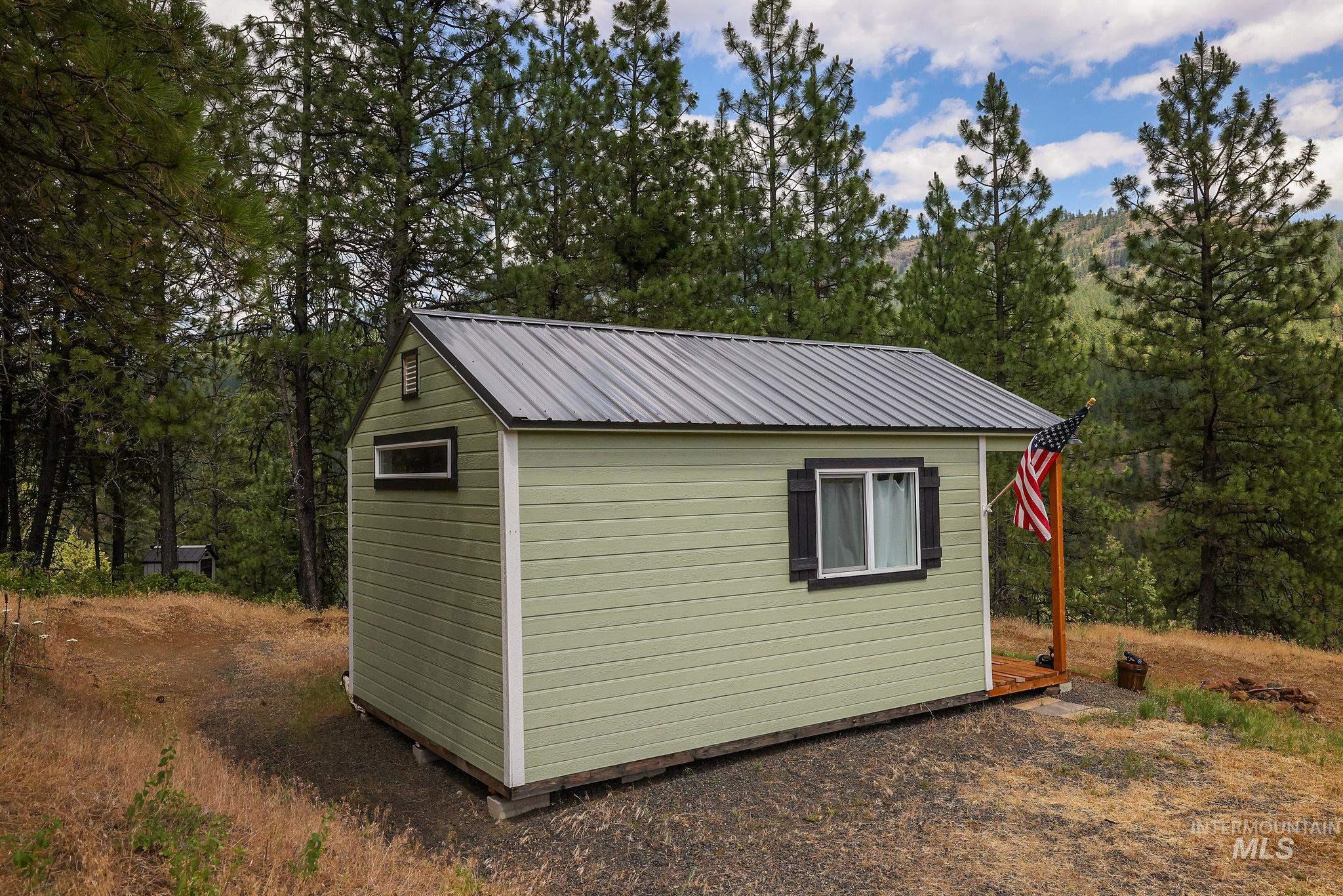 28 Hillman Basin Road New Meadows, ID 83654 - Photo 10 of 37 back of cabin