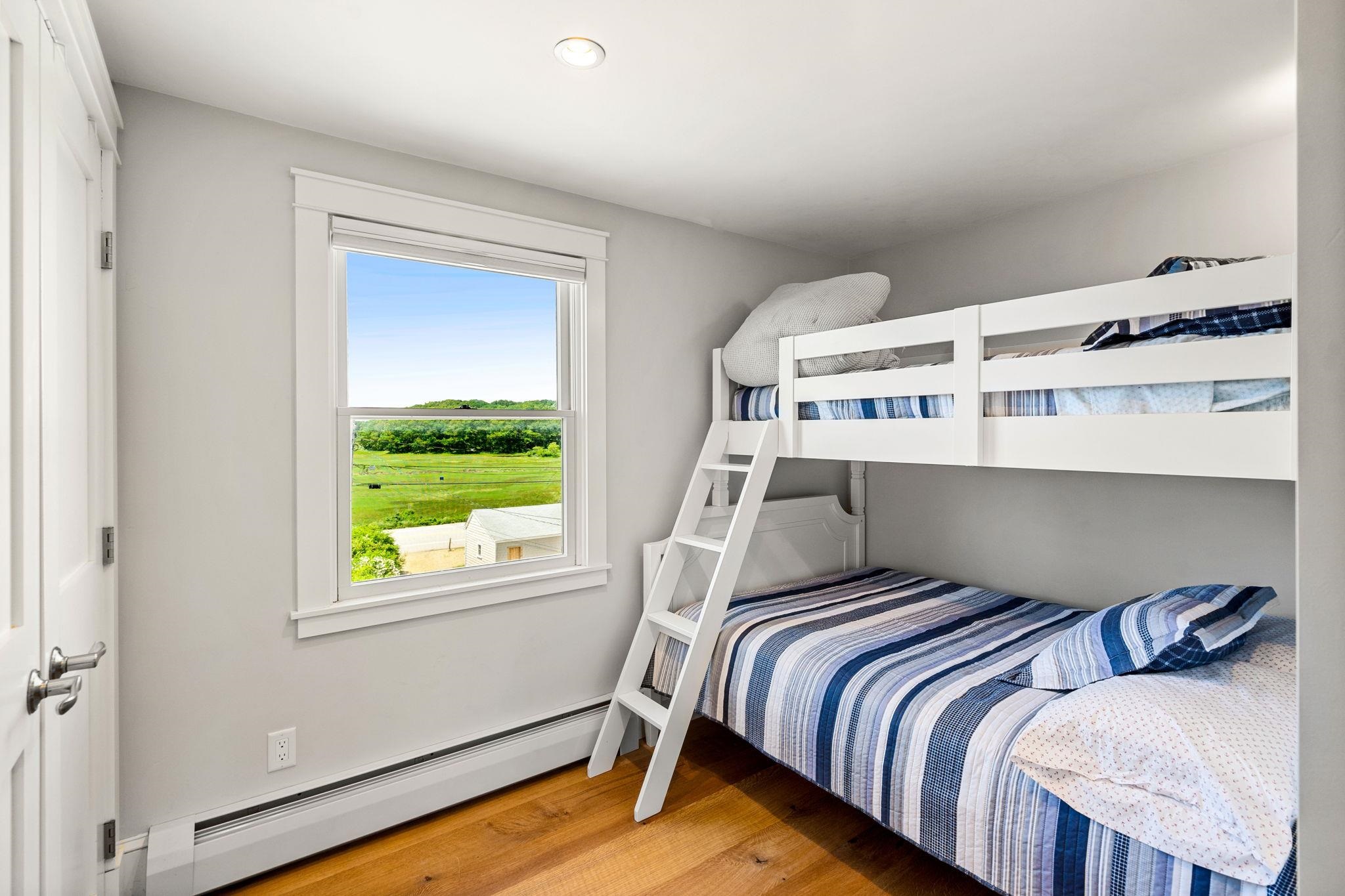 1282 Ocean Boulevard Rye, NH 03870 - Photo 17 of 33