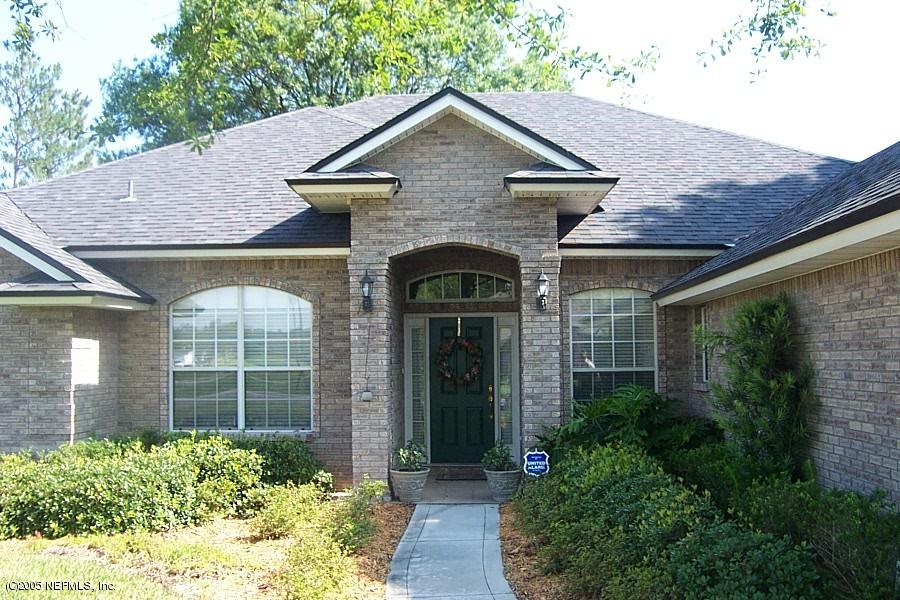 10967 Falkland Road Jacksonville, FL 32221 - Photo 2 of 15 covered entry