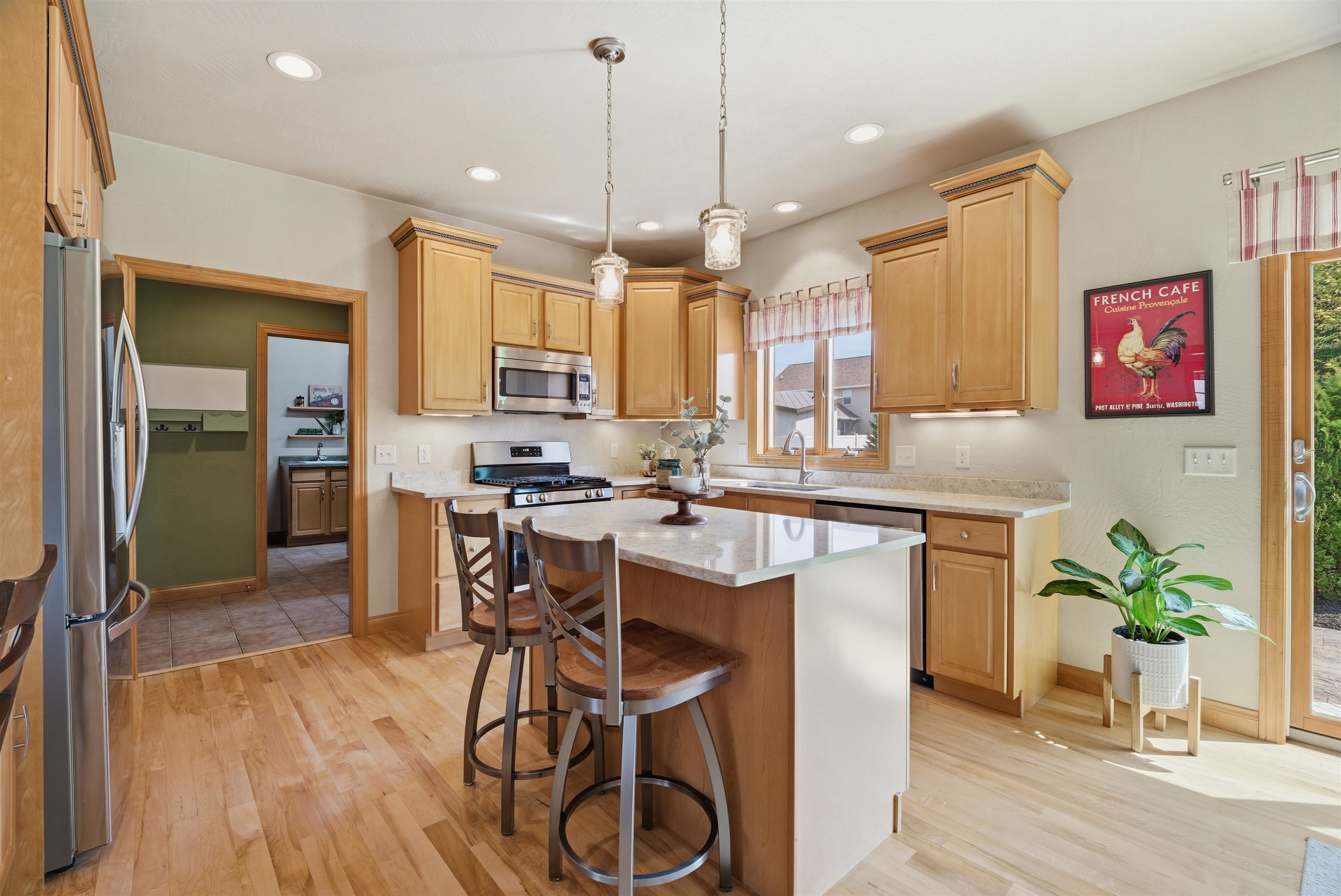 3208 South Solitude Lane Appleton, WI 54915 - Photo 7 of 56
