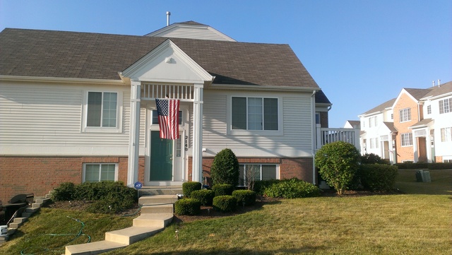 2140 Concord Drive McHenry, IL 60050 - Photo 1 of 1