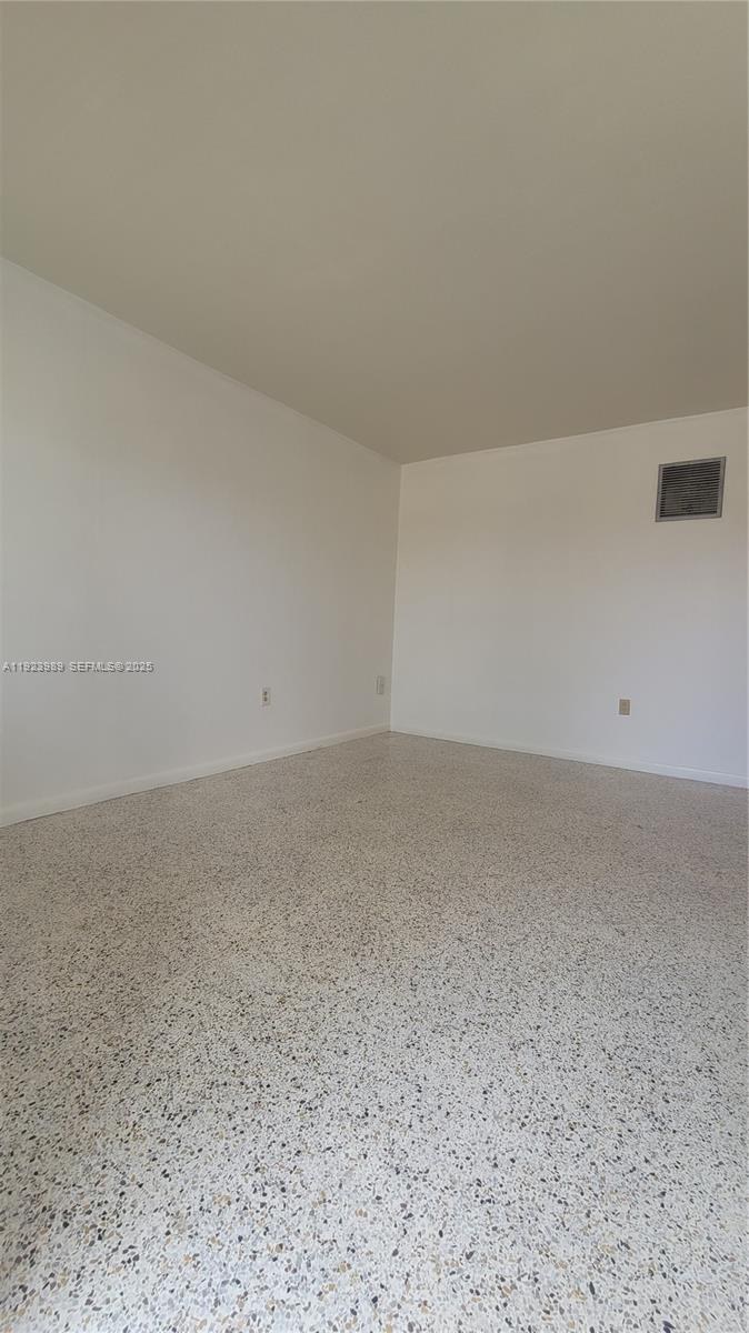 34 East 21st Street, Unit 20 Hialeah, FL 33010 - Photo 14 of 18