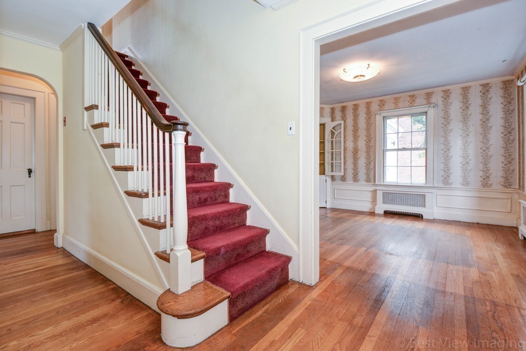 1102 Brook Road Milton, MA 02186 - Photo 7 of 16