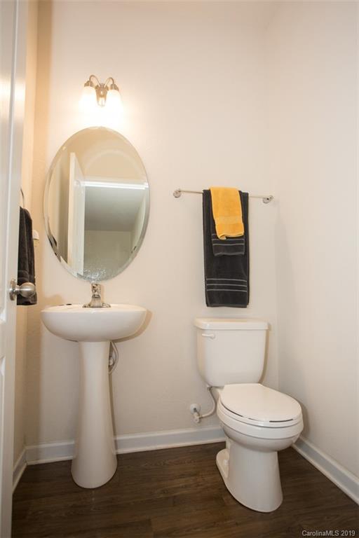 9520 Weikert Road Charlotte, NC 28215 - Photo 12 of 25 Gallery Image 12