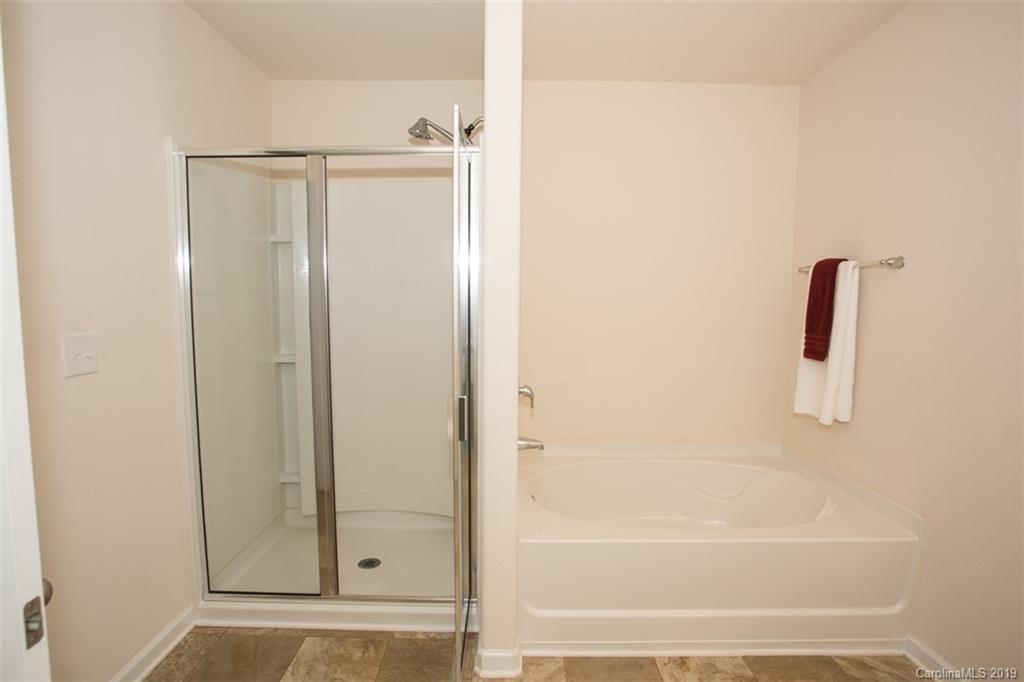 9520 Weikert Road Charlotte, NC 28215 - Photo 15 of 25 Gallery Image 15