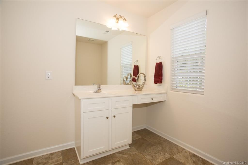 9520 Weikert Road Charlotte, NC 28215 - Photo 16 of 25 Gallery Image 16