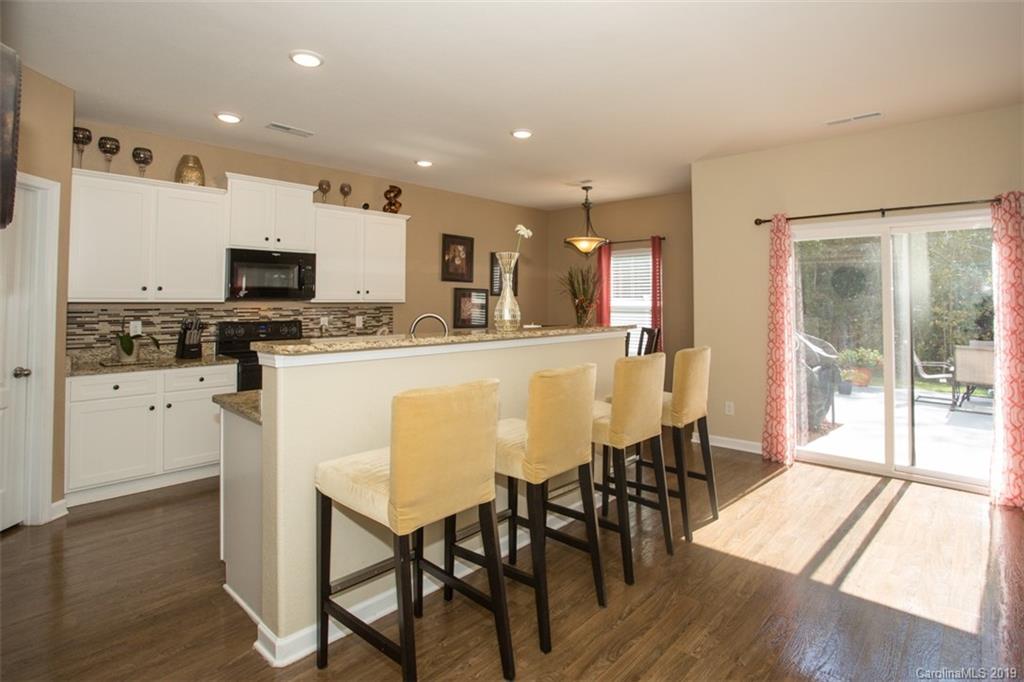 9520 Weikert Road Charlotte, NC 28215 - Photo 4 of 25 Gallery Image 4