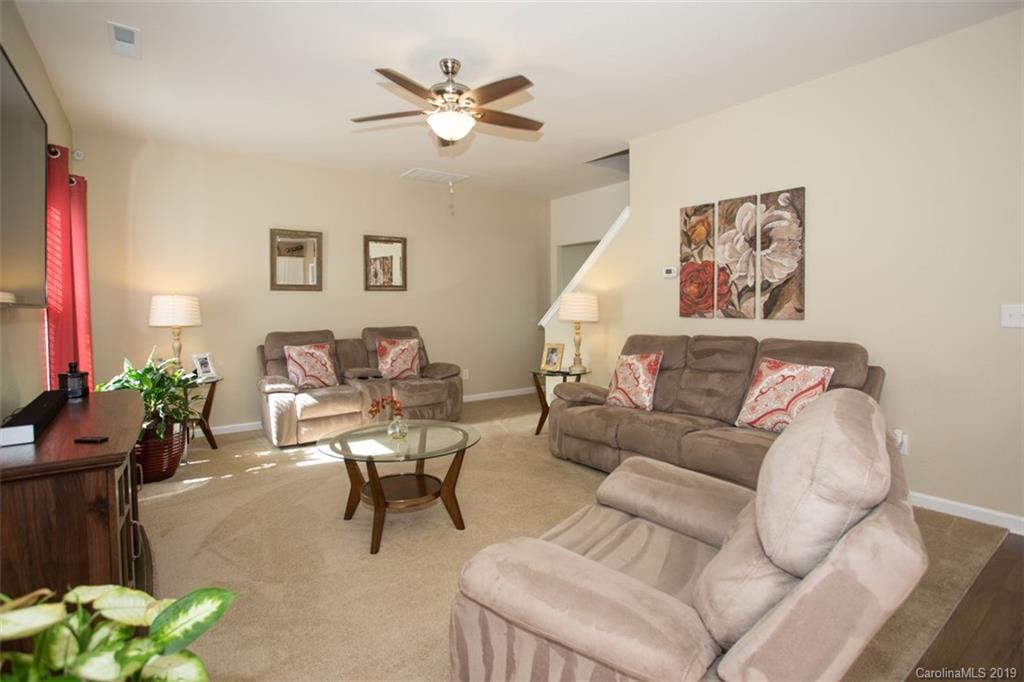 9520 Weikert Road Charlotte, NC 28215 - Photo 9 of 25 Gallery Image 9