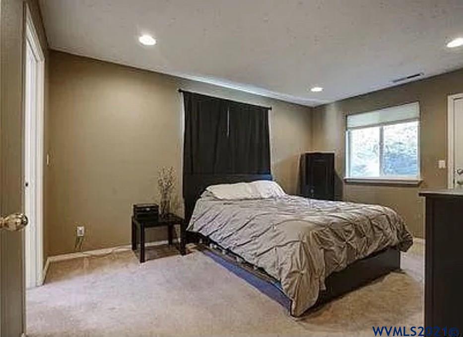 1235 Stonefield Court Stayton, OR 97383 - Photo 11 of 18 Gallery Image 11
