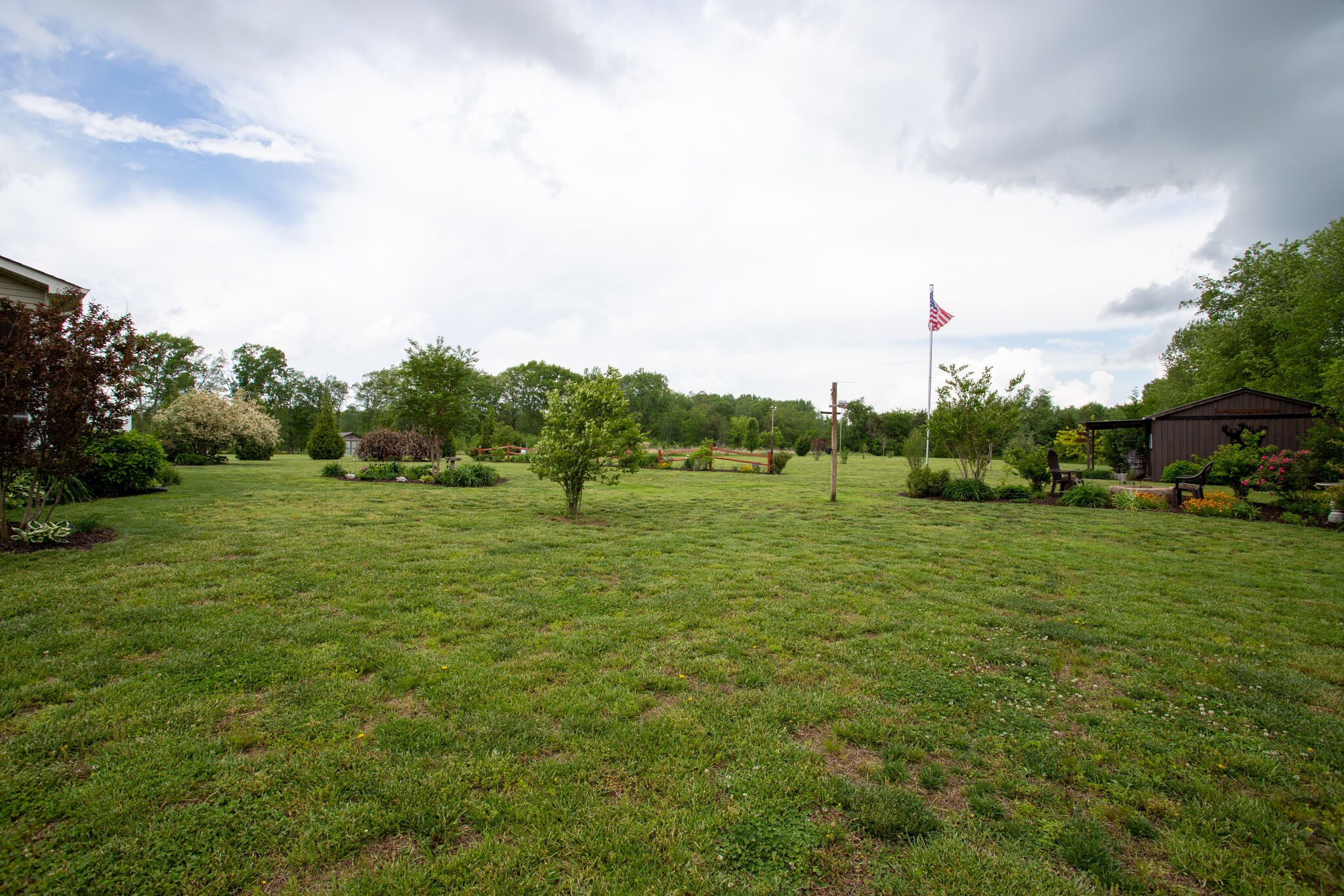 1985 Elrod Road Manchester, TN 37355 - Photo 44 of 47 a view of a grassy field with trees