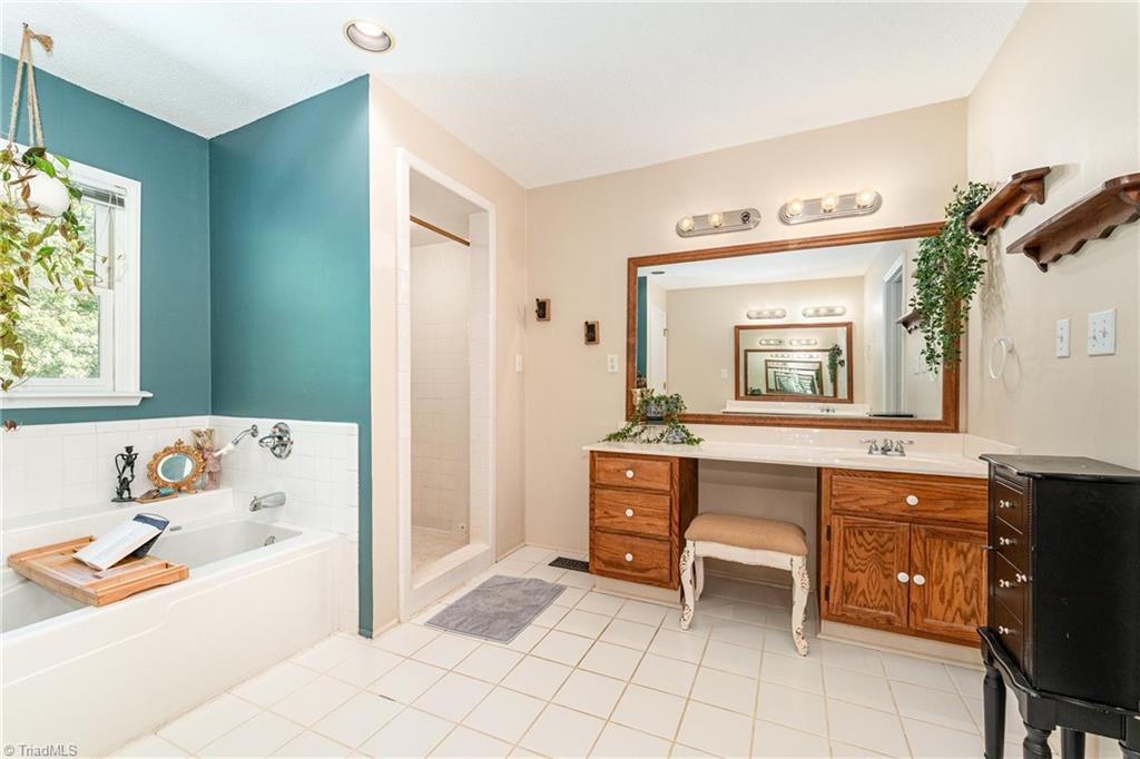 8906 Royclift Road Colfax, NC 27235 - Photo 18 of 30 Gallery Image 18