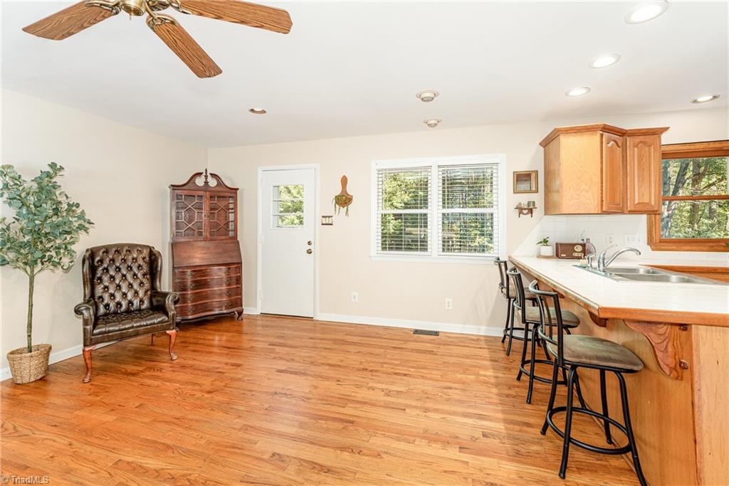8906 Royclift Road Colfax, NC 27235 - Photo 8 of 30 Gallery Image 8