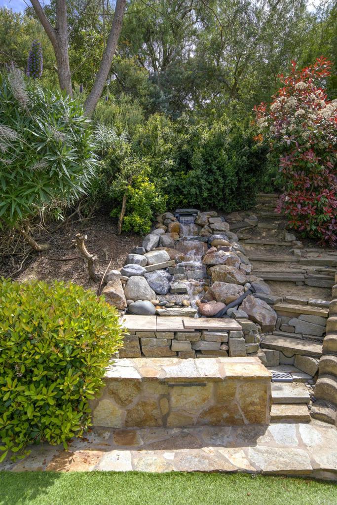 2927 Rancho Cortes Carlsbad, CA 92009 - Photo 33 of 40