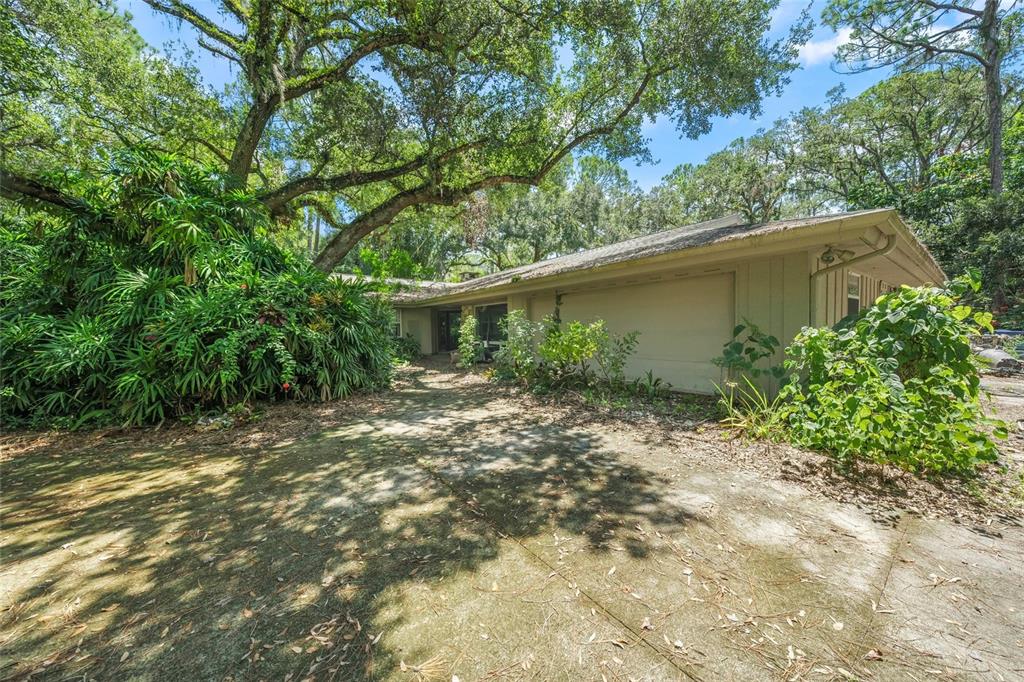 7080 Webber Road Sarasota, FL 34240 - Photo 6 of 11 Gallery Image 6