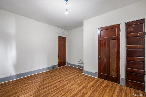 $950 | 109 Spaulding Street, Unit FRT, Buffalo, NY 14220