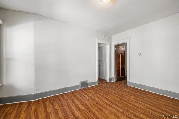 $950 | 109 Spaulding Street, Unit FRT, Buffalo, NY 14220