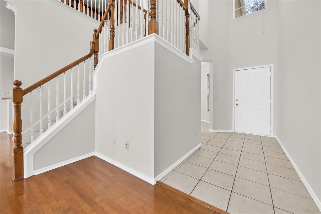 8524 Heather Ridge Drive Plano, TX 75024 - Photo 4 of 27 a view of an entryway with workspace