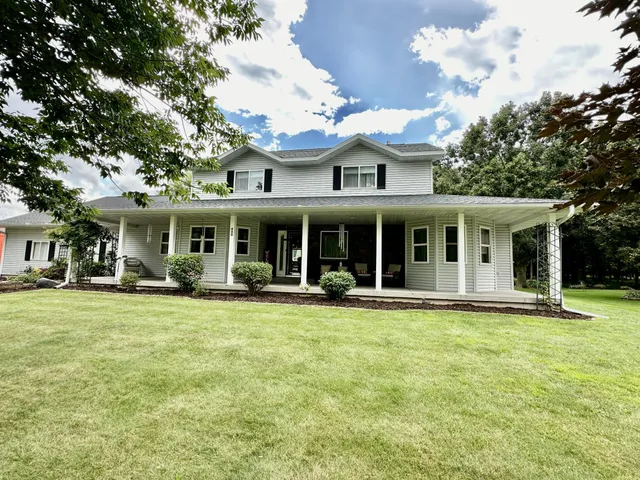 $420,000 | 430 Linden Avenue, Rice Lake, WI 54868