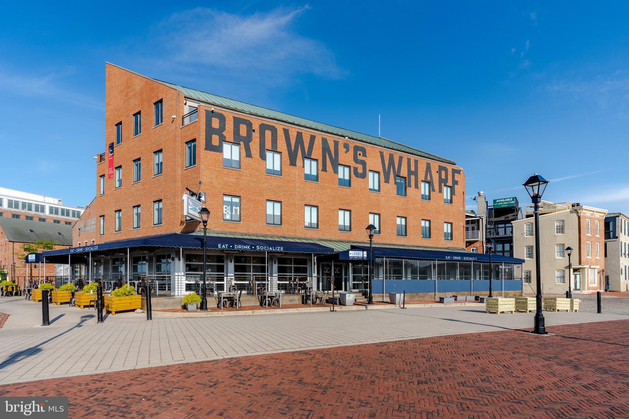 1735 Aliceanna Street Baltimore, MD 21231 - Photo 39 of 48 a view of a building with street