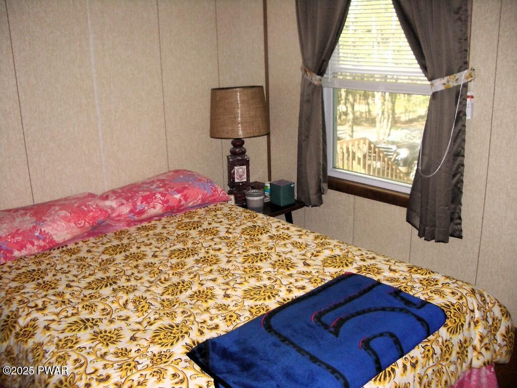 61 Windsor Road Hawley, PA 18428 - Photo 8 of 26 Bedroom 1