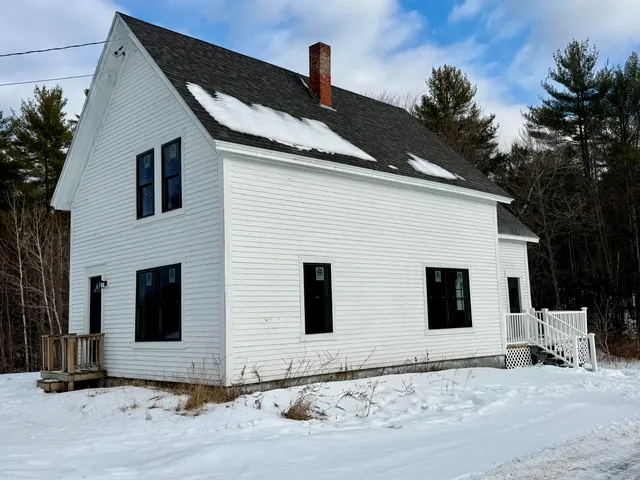 $250,000 | 289 South Main Street, Andover, ME 04216