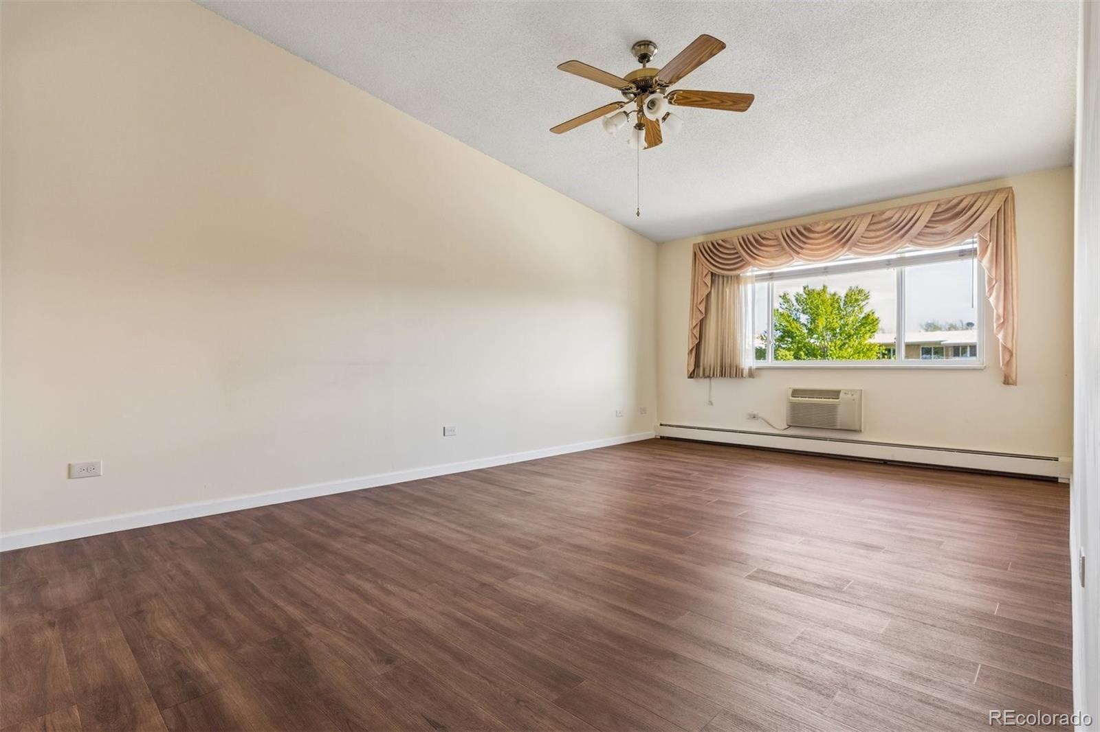 660 South Alton Way, Unit 5D Denver, CO 80247 - Photo 16 of 32