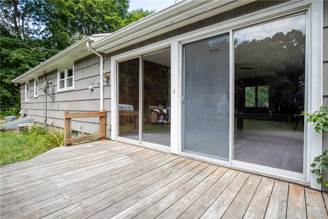 160 Ten Rod Road Exeter, RI 02822 - Photo 3 of 20