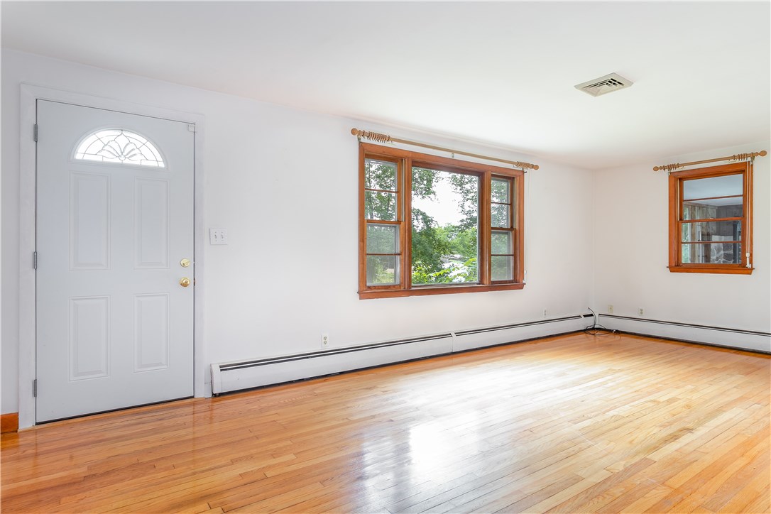160 Ten Rod Road Exeter, RI 02822 - Photo 7 of 20