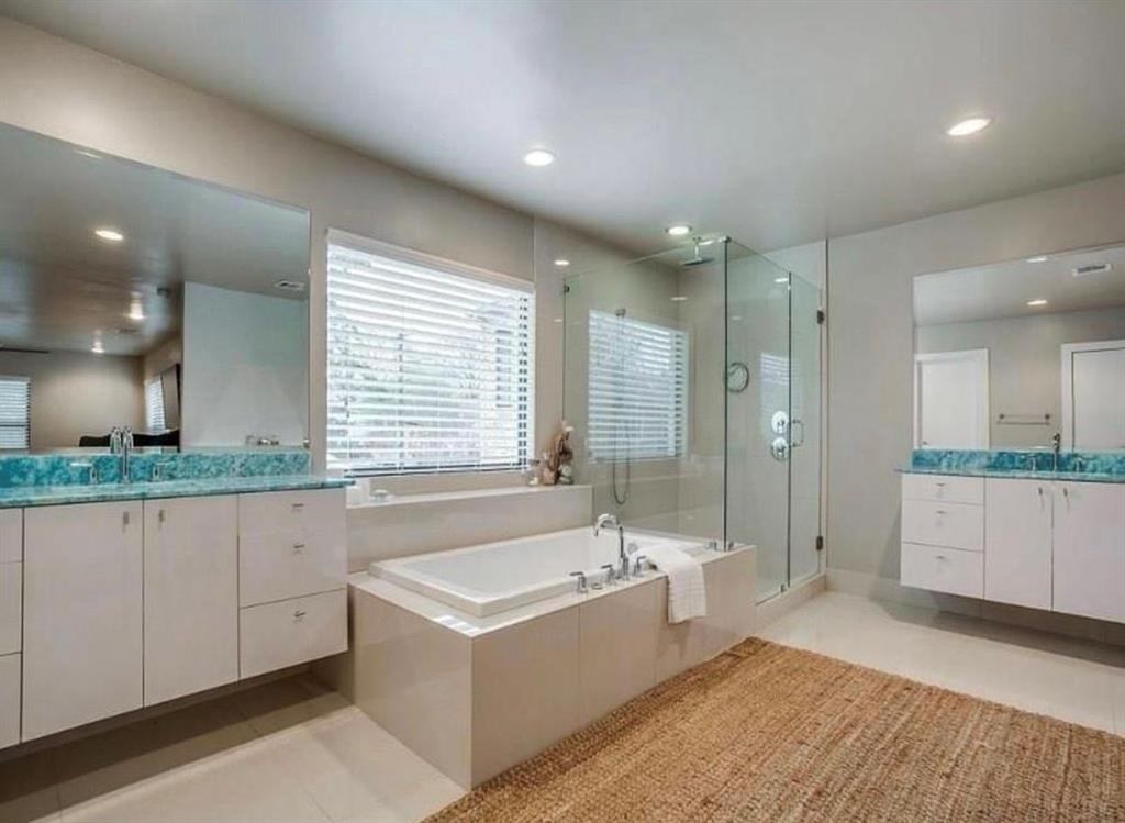 4558 Rheims Place Highland Park, TX 75205 - Photo 12 of 16